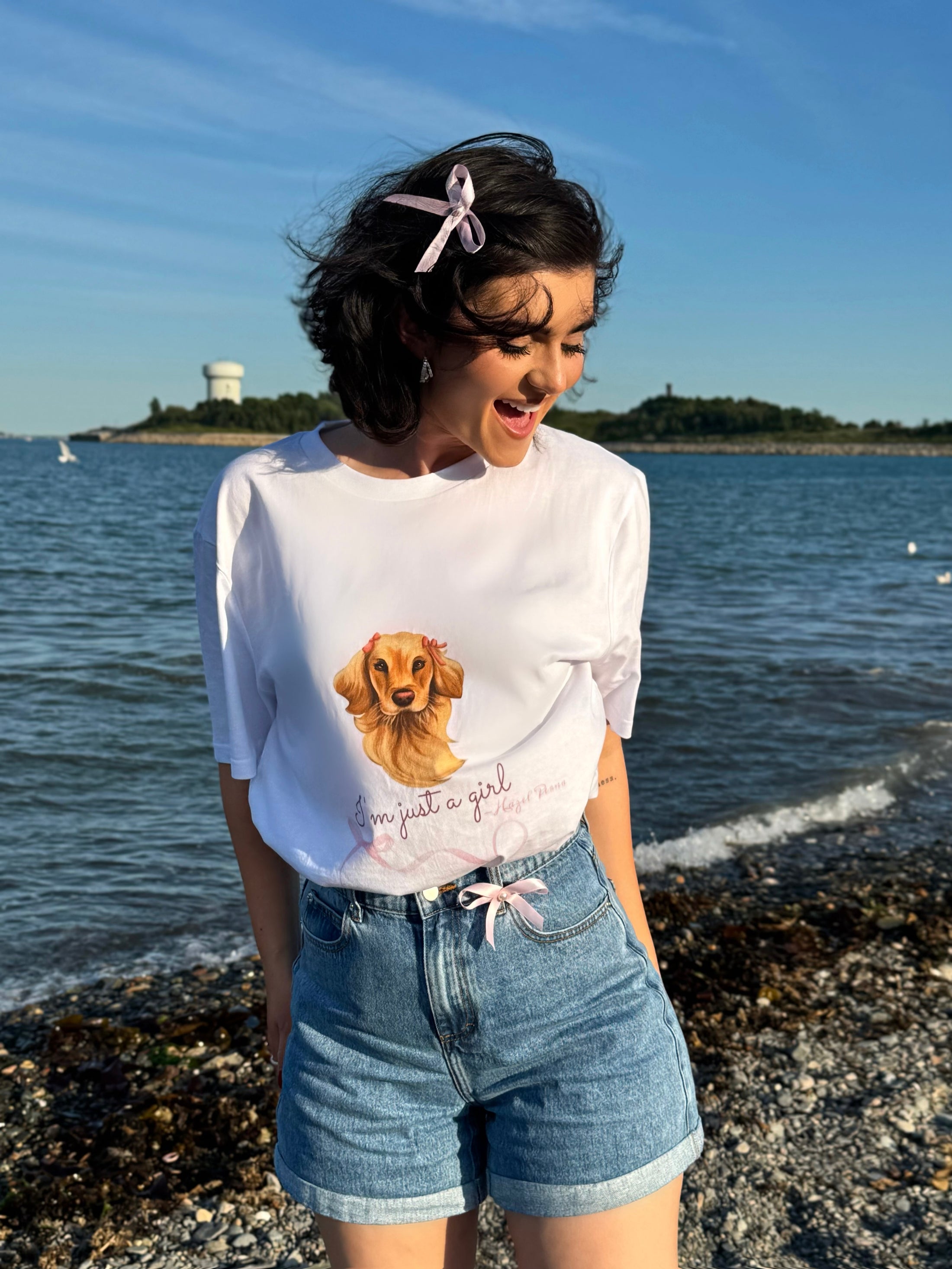 The Hazel Bear Everyday Tee🌿👕 🎀